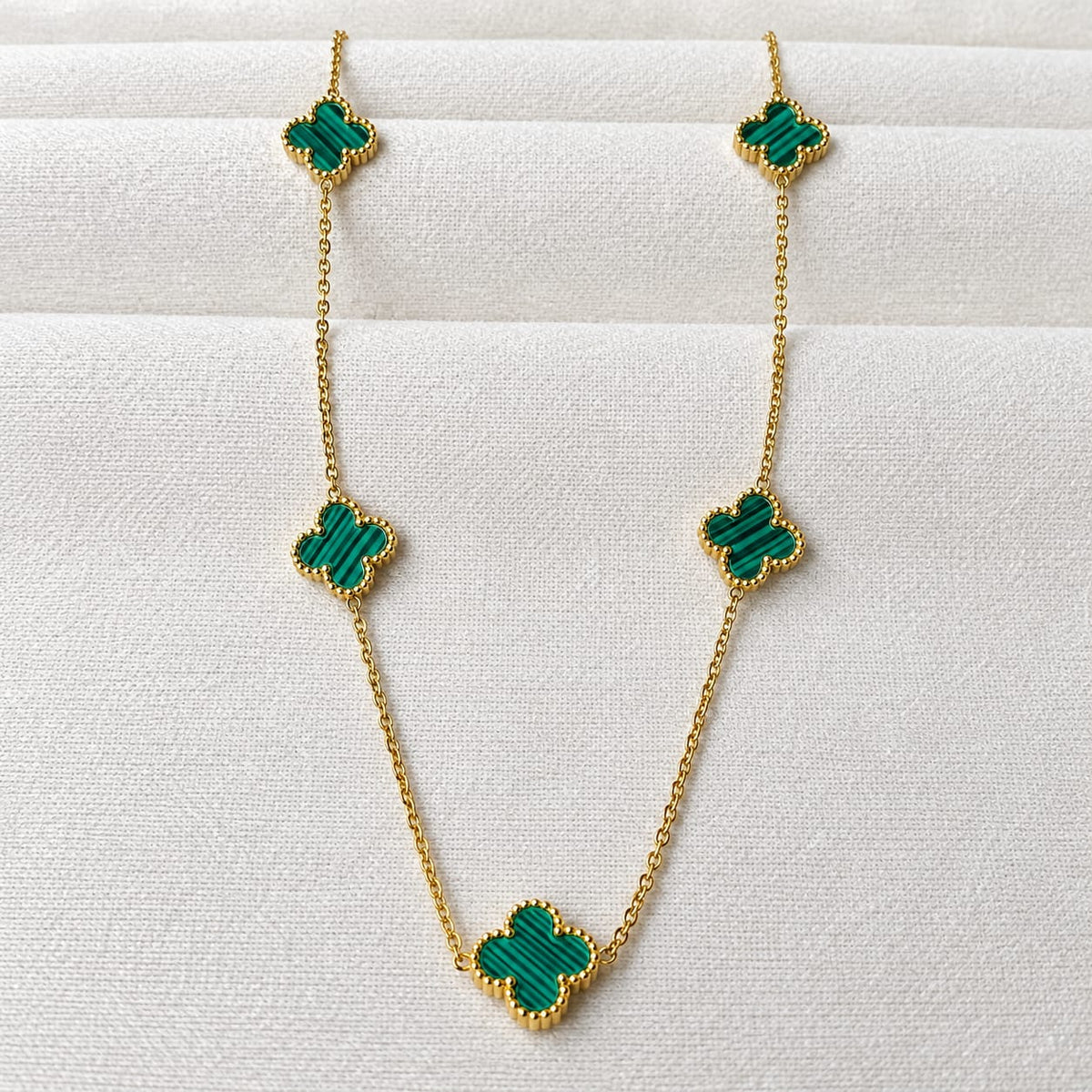 Cadena Trébol Verde para Mujer en Oro Laminado 18K